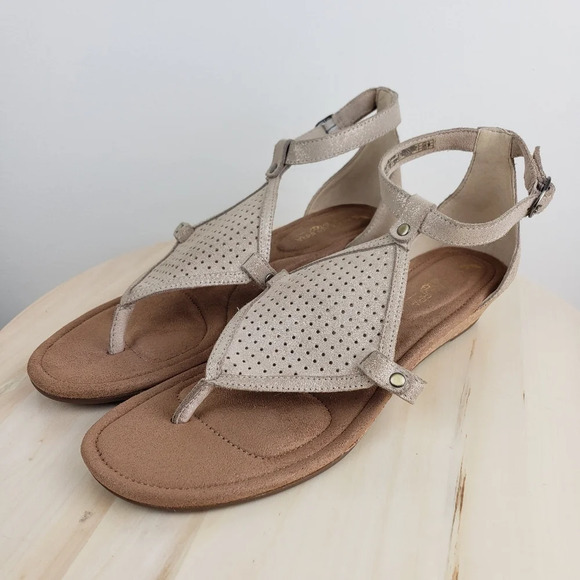 UGG Koolaburra Briona Wedge Sandals Size 10 Tan Gold Glitter Ankle Strap Casual - Picture 8 of 11